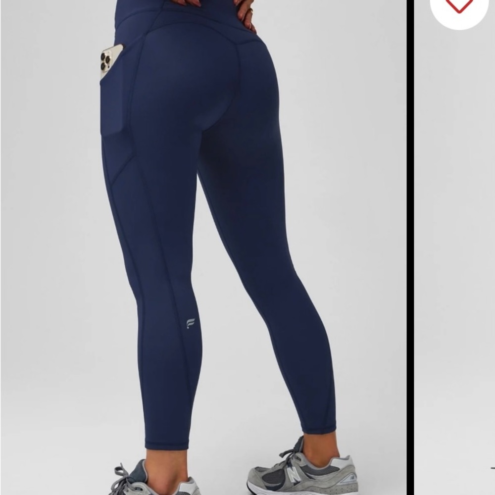 Fabletics oasis 7/8 Pure Lux small leggings